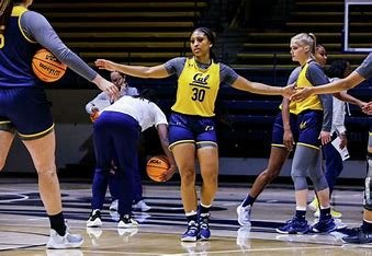 who-is-jayda-curry-related-to