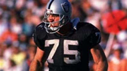 is-spencer-long-related-to-howie-long